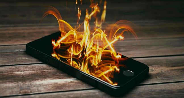Analisis Risiko Usaha Servis HP yang Wajib Kamu Waspadai